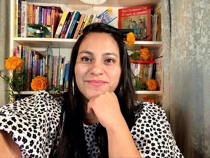 Yadira Flores